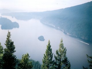 Further north on the trail, looking west over Indian Arm, Diaz Vistas 2003-11.
